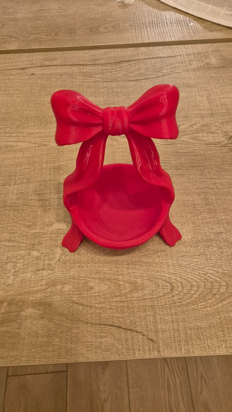 Kırmızı Fiyonk Takı Kasesi 3D Baskı
