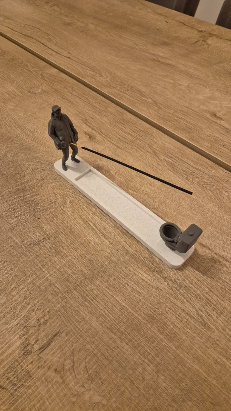 3D Baskı İşeyen Adam Tütsülük