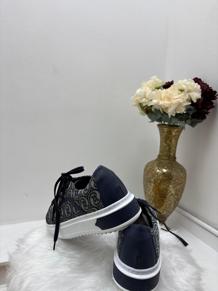 Vakko sneaker