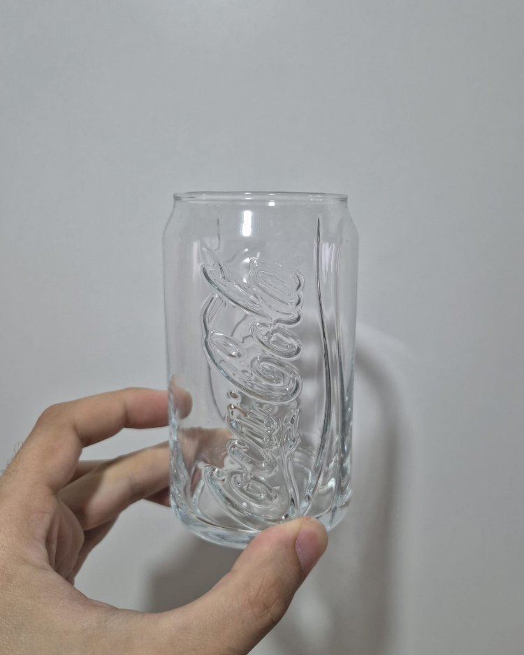 COCA COLA TENEKE KUTU FORMUNDA BARDAK 33 cl