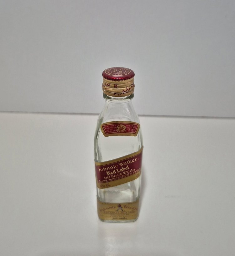 JOHNNIE WALKER VINTAGE 5 cl BOŞ ŞİŞE 