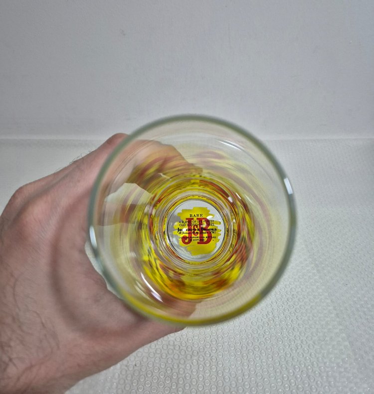 J&B VİSKİ BARDAĞI 

