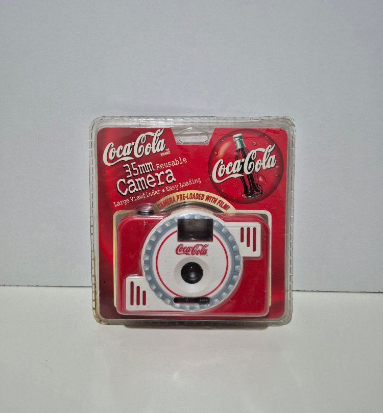 COCA COLA 1999 YILI LİSANSLI FOTOĞRAF MAKİNESİ