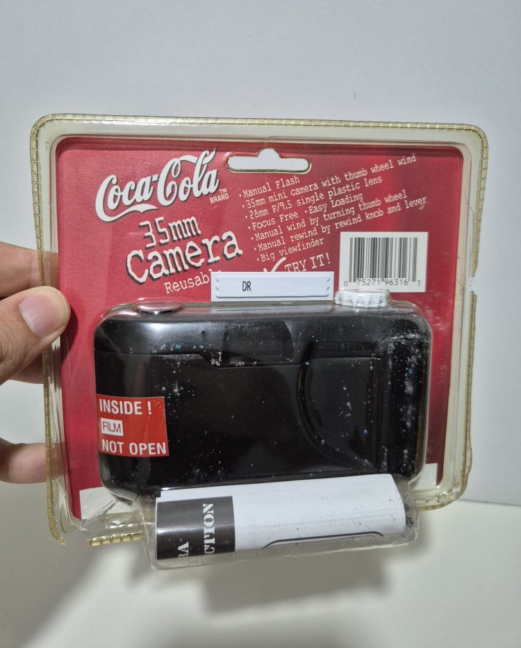 COCA COLA 1999 YILI LİSANSLI FOTOĞRAF MAKİNESİ
