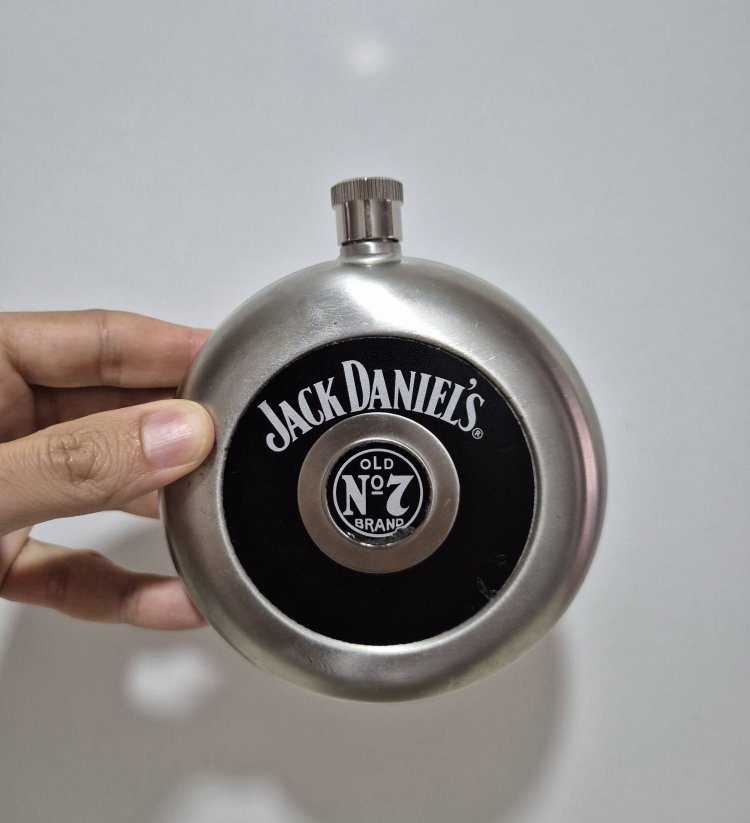 JACK DANIEL'S 2008 YILI LİSANSLI CEP MATARASI 6 oz