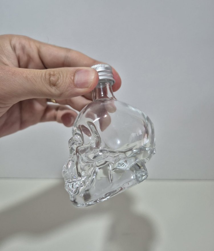 CRYSTAL HEAD VODKA 5 cl BOŞ ŞİŞE
6'LI SET