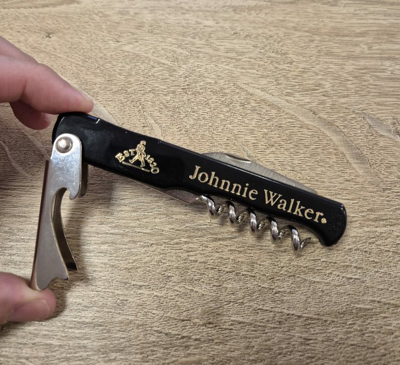 JOHNNIE WALKER TİRBUŞON SETİ