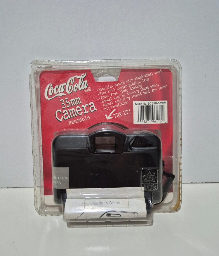 COCA COLA 1999 YILI LİSANSLI FOTOĞRAF MAKİNESİ
