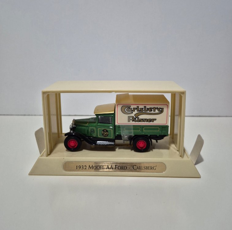 CARLSBERG PILSNER - 1932 Model AA FORD, MATCHBOX MODELS OF YESTERYEAR