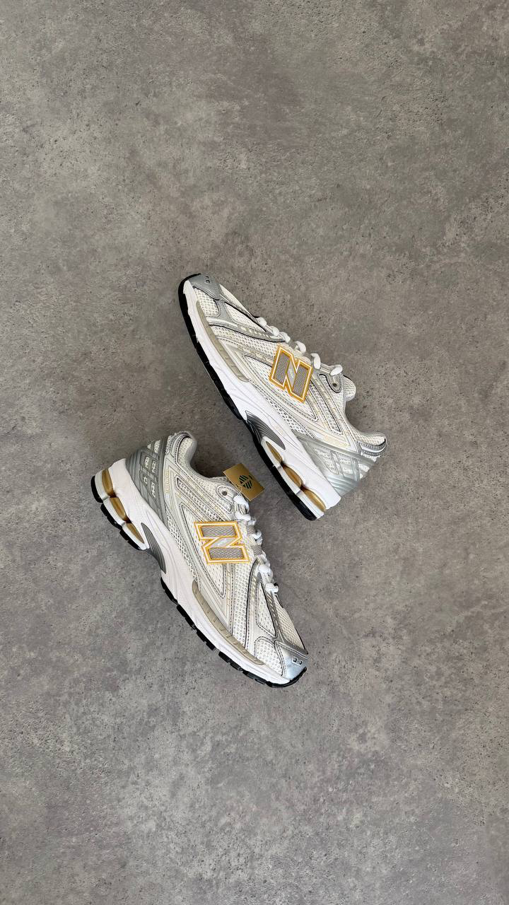 New Balance 1906R White Silver Metallic Gold 