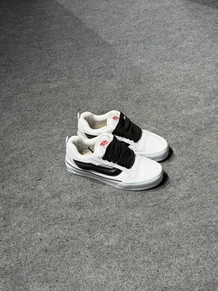 VANS KNU SKOOL WHITE BLACK