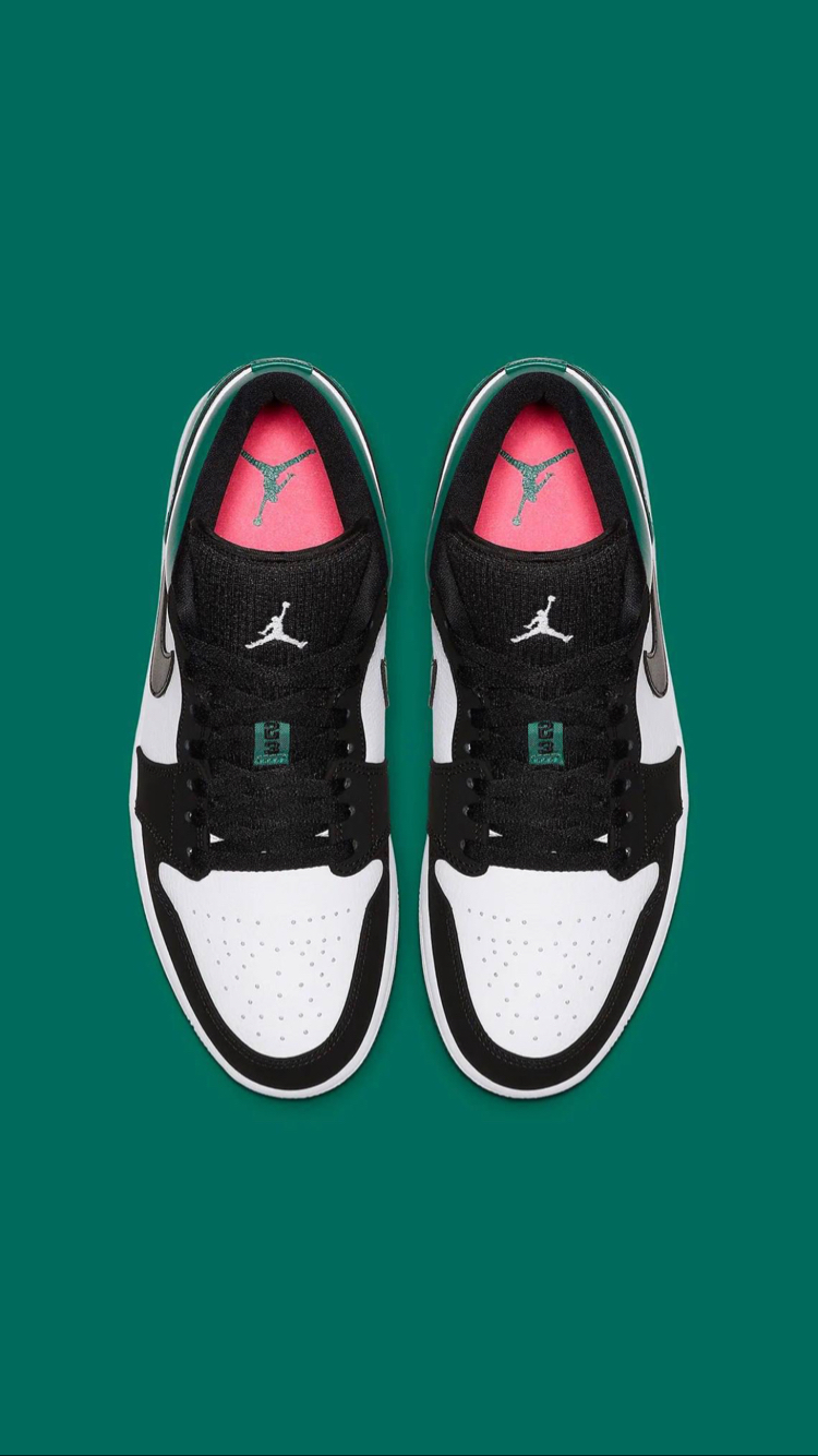 Air Jordan 1 Low “ Mystic Green “ 