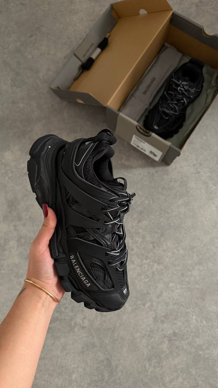 Balenciaga Track