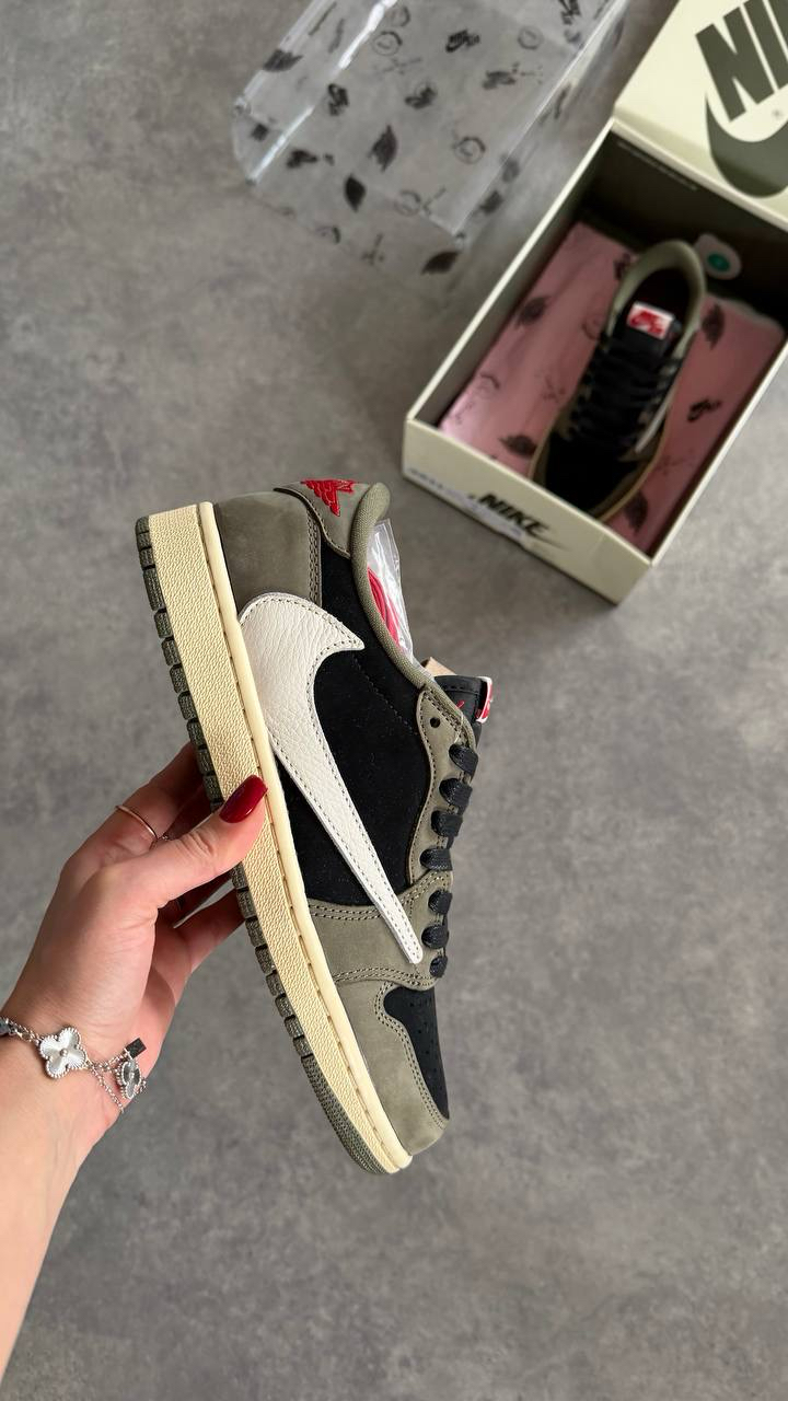 Travis Scott X Air Jordan 1 Retro Low Black Olive