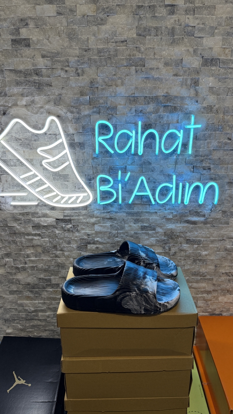  Adidas Adilette 22 – Siyah/Beyaz