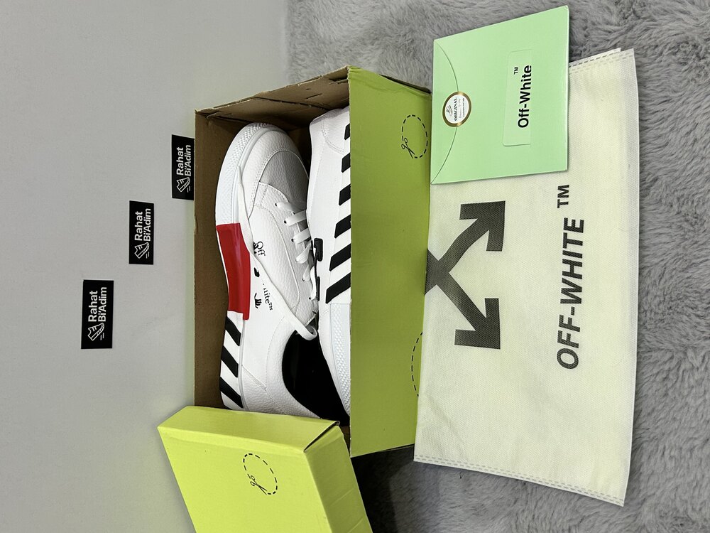 Off-White Deri Ok Tasarımlı Sneaker – Beyaz