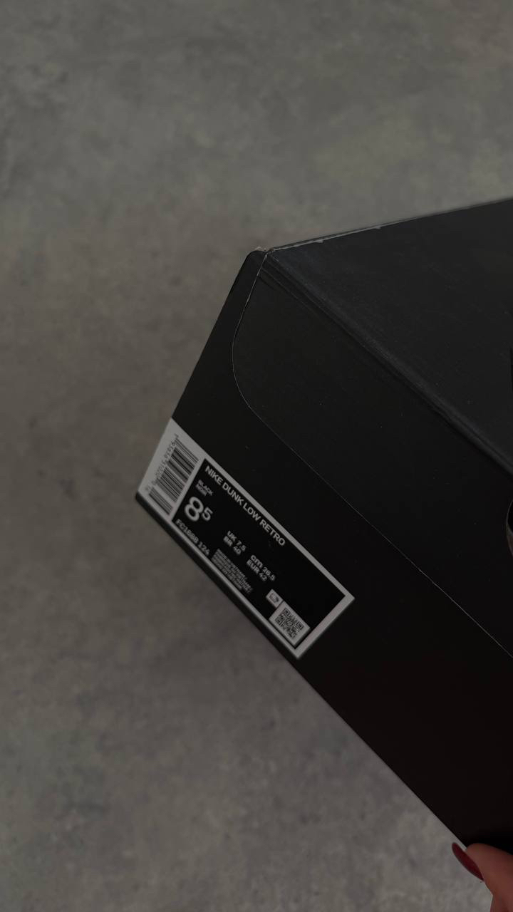 Supreme x Nike Sb Dunk Low  “Black”