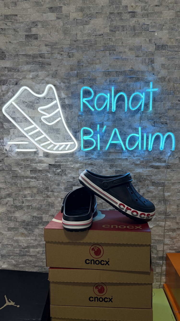 Crocs - Siyah (Kadın)