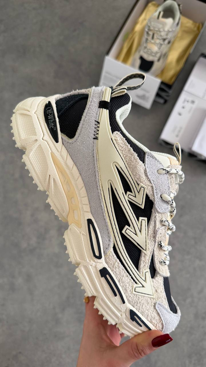 Off White “MEN-WHİTE” 