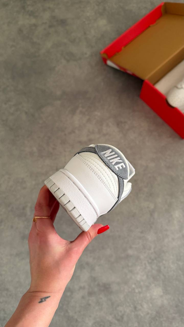 Dunk Low “White Grey”