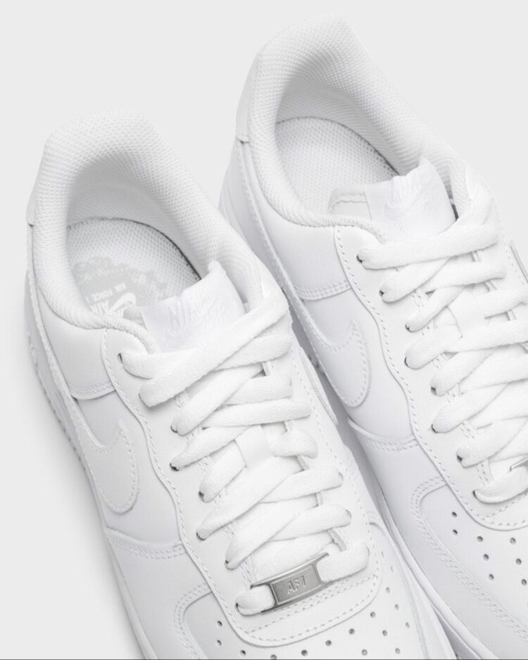 Air Force 1 Triple White