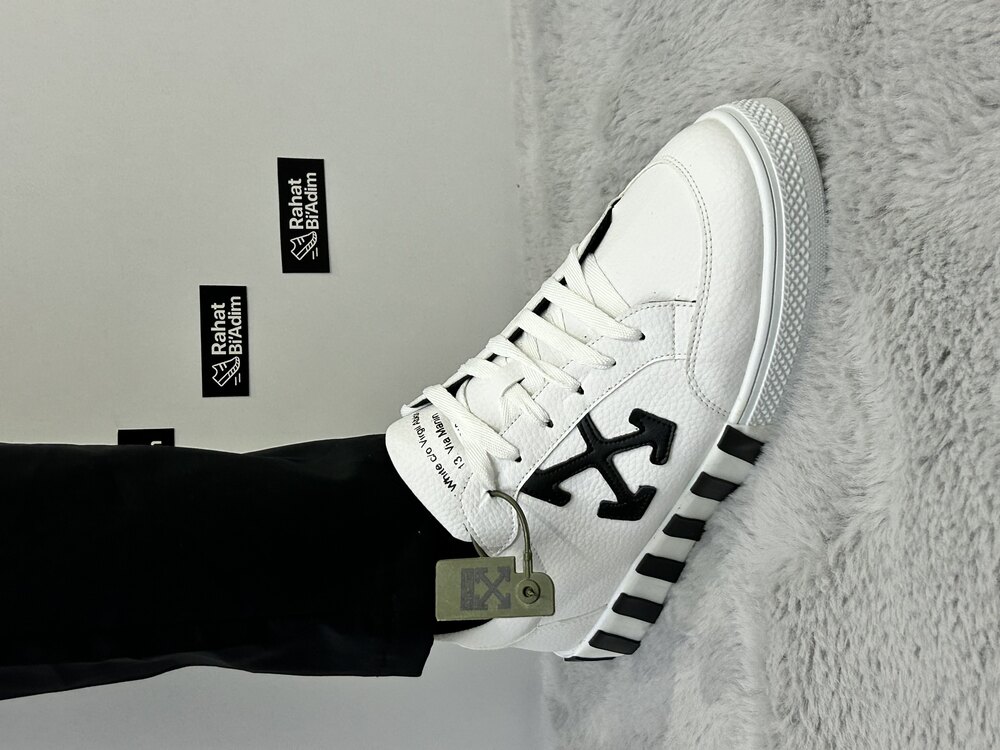 Off-White Deri Ok Tasarımlı Sneaker – Beyaz