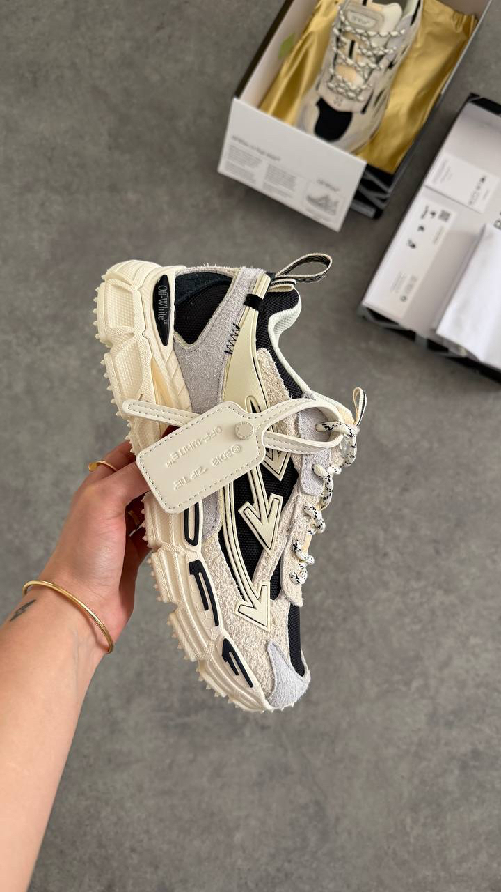 Off White “MEN-WHİTE” 