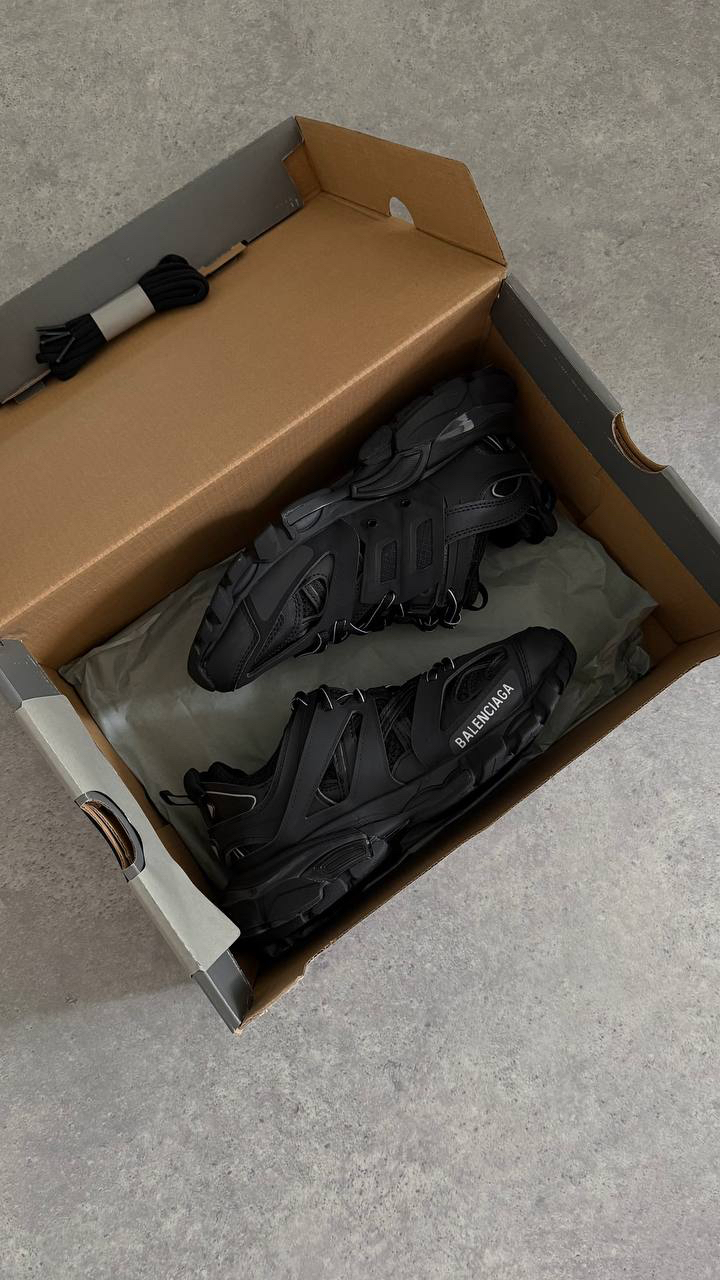Balenciaga Track