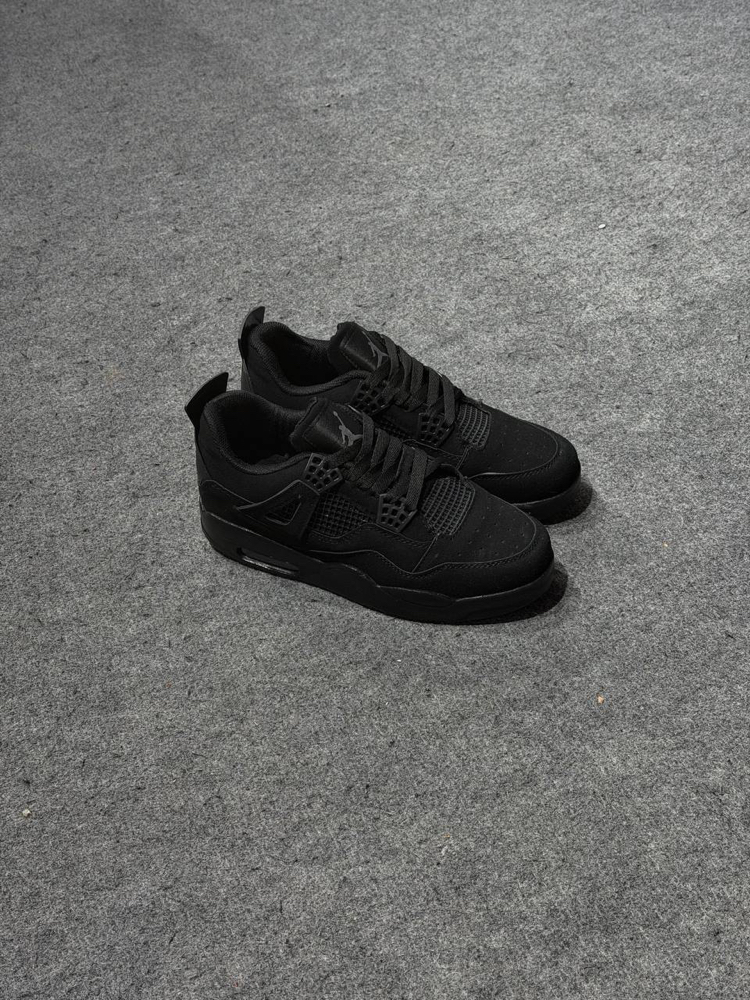 NİKE AIR JORDAN 4 RETRO BLACK CAT
