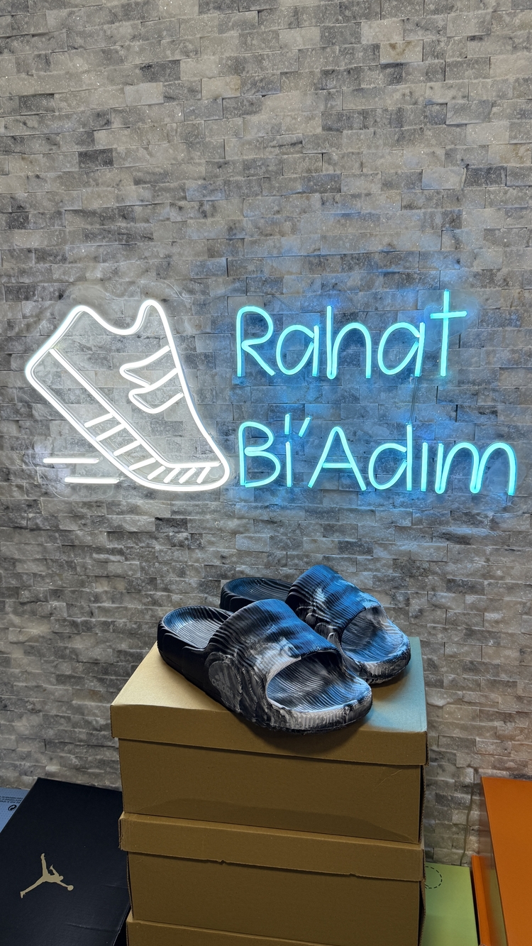  Adidas Adilette 22 – Siyah/Beyaz