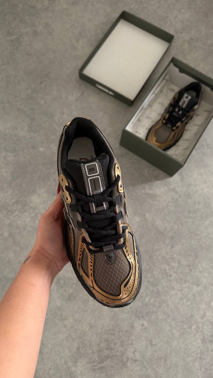New Balance 1906r Gold Bronze 