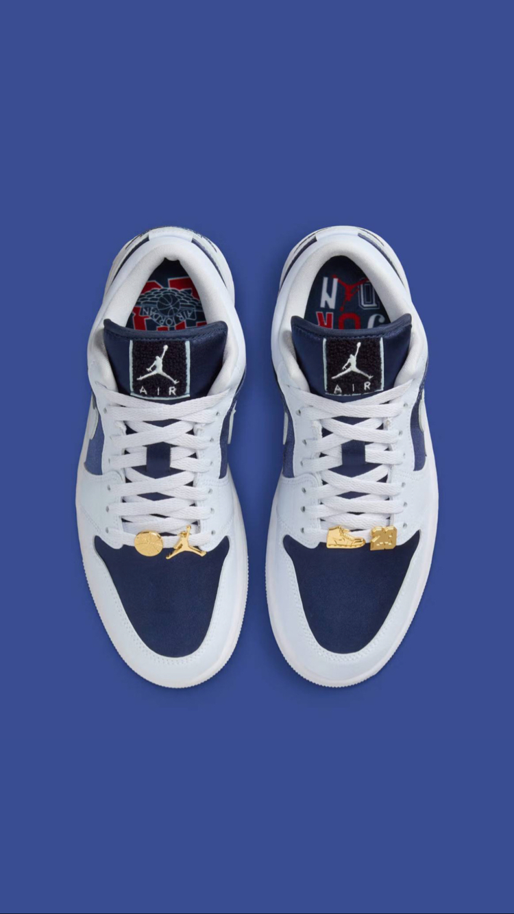 Air Jordan 1 Low 
