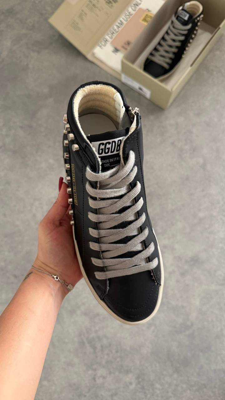Golden Goose  