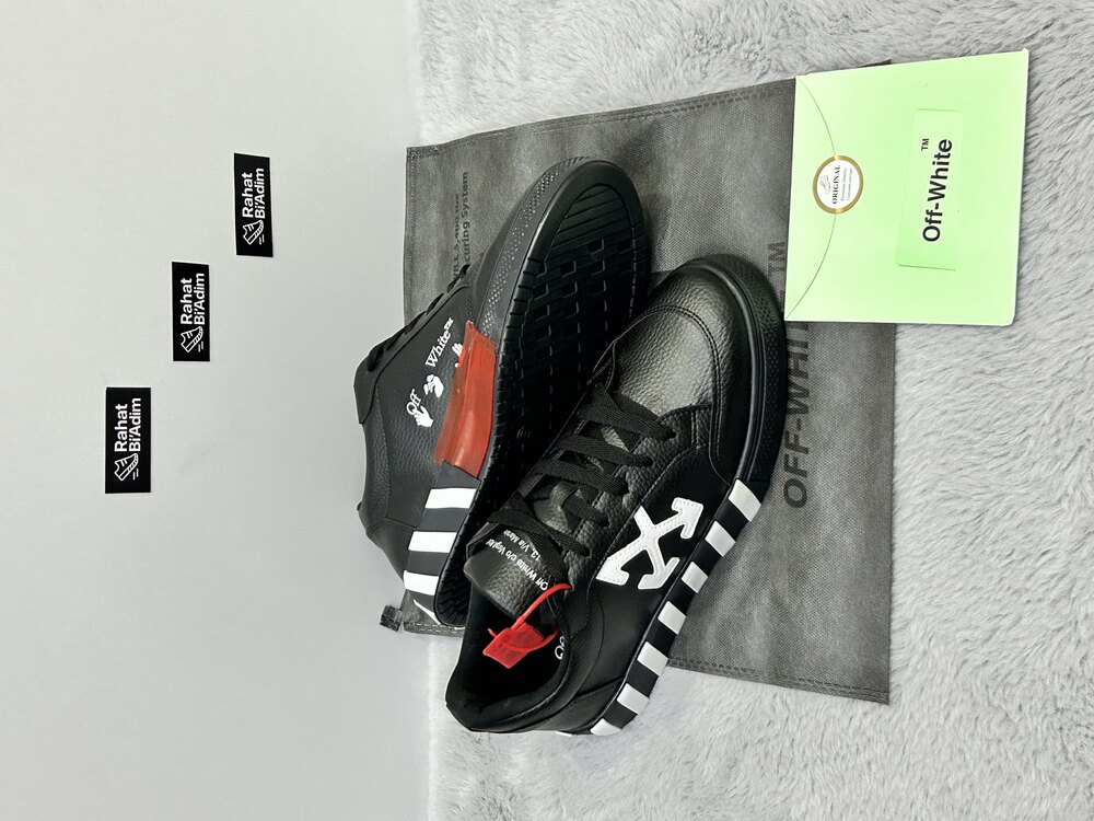 Off-White Deri Ok Tasarımlı Sneaker – Siyah