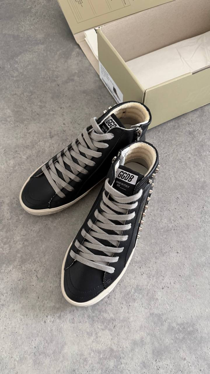 Golden Goose  