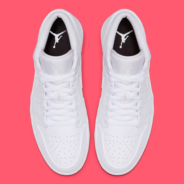 Air Jordan 1 Low “ Triple White “ (Y)
