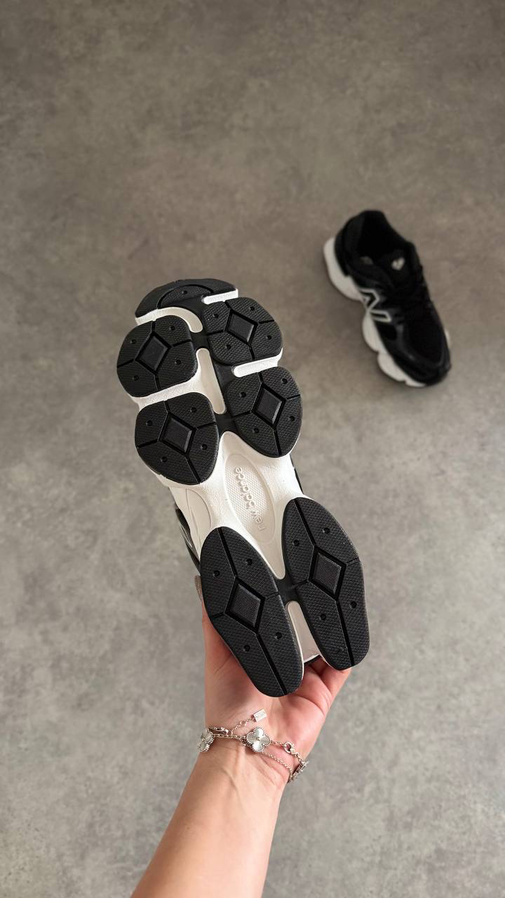 New Balance 9060 Black & White 2026 