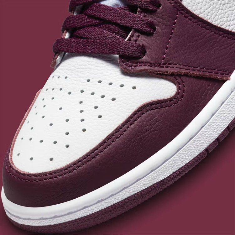 Air Jordan 1 High “Bordeaux” WHITE/METALLIC SILVER