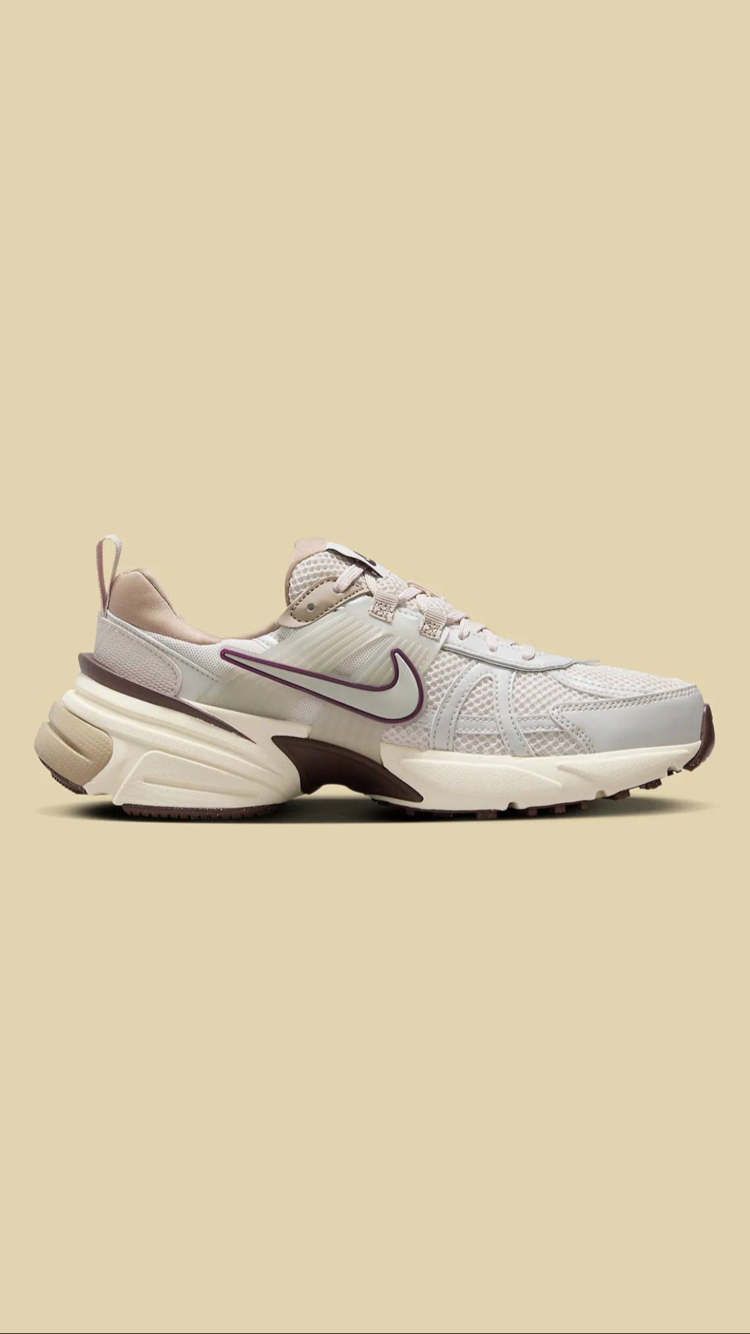 Nike V2k Run Light Orewood Brown / Khaki 
