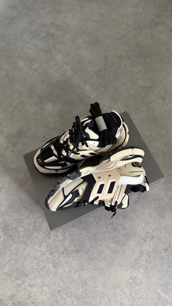 Balenciaga Track