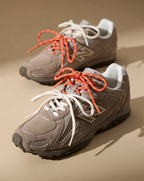 New Balance 204L Mushroom Arid Stone