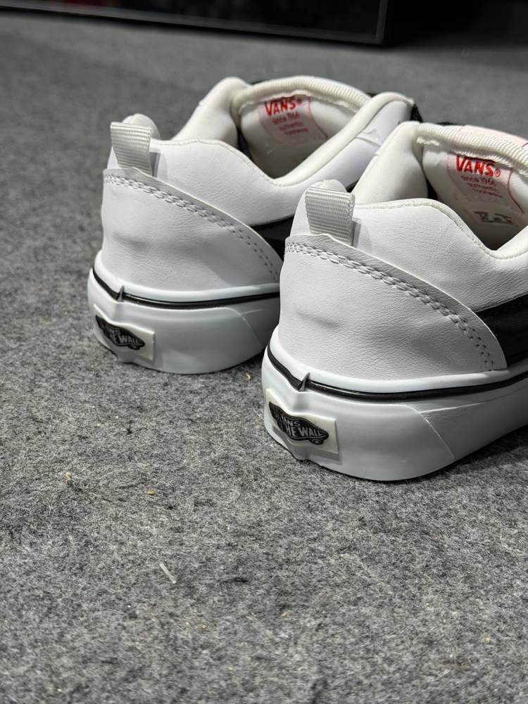 VANS KNU SKOOL WHITE BLACK