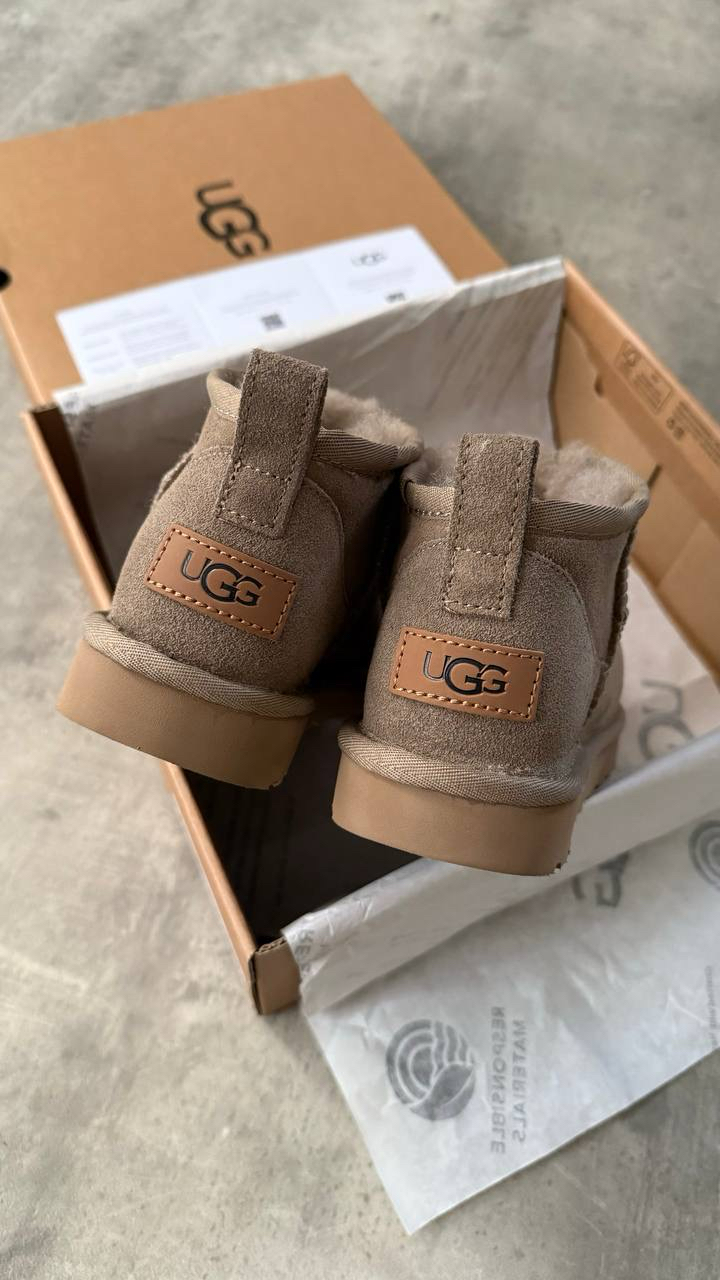 UGG Ultra Mini Classic Taba 