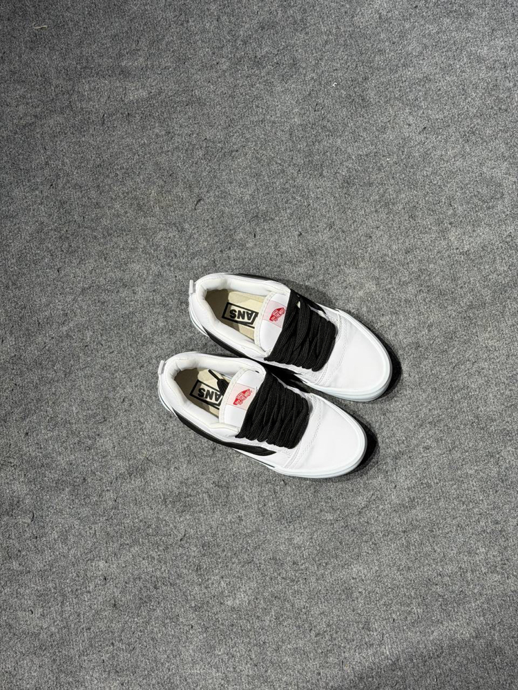 VANS KNU SKOOL WHITE BLACK