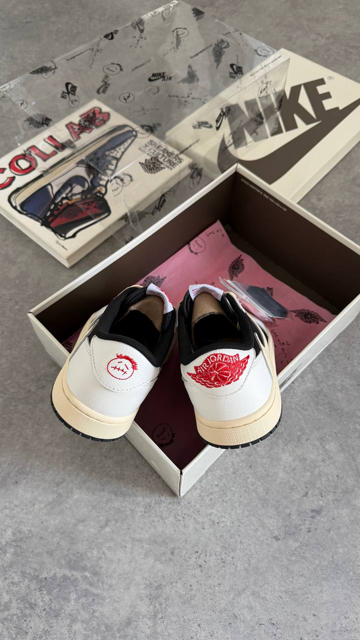 Air Jordan 1 Low x Travis Scott “ Military Black” 2026 