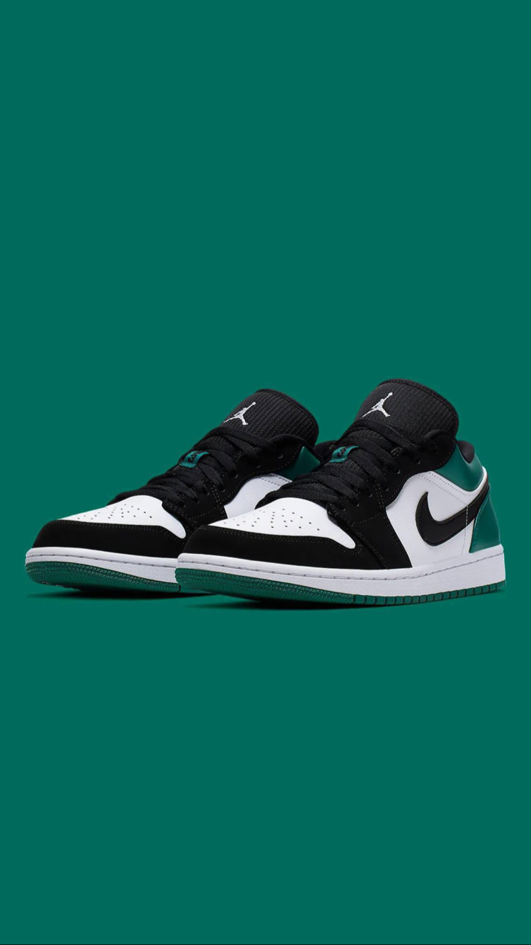 Air Jordan 1 Low “ Mystic Green “ 