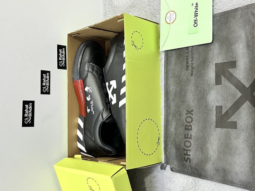 Off-White Deri Ok Tasarımlı Sneaker – Siyah
