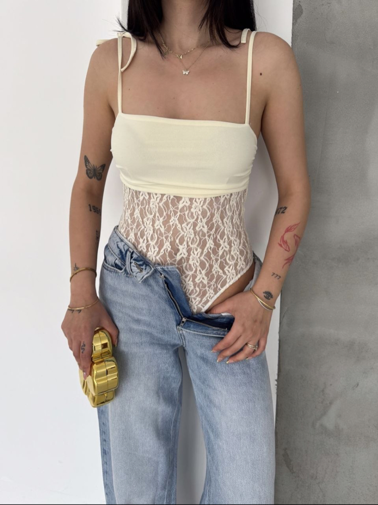 Sarı Dantelli Bodysuit