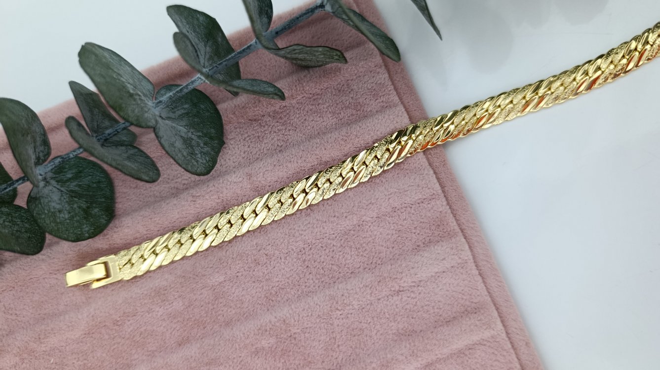 14K Renkte Xuping Kumlu Işıltılı Bileklik