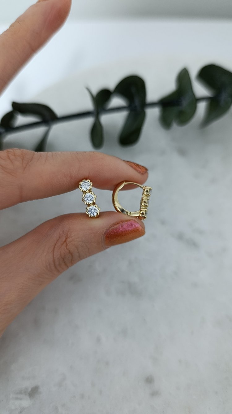 14K Renkte Xuping Üç Taşlı Halka Küpe